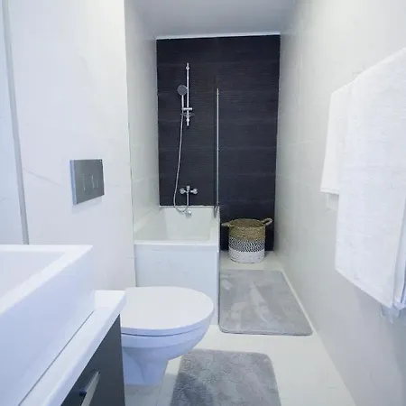 בוקרשט 3 Rooms A502 Stayinn By Cosmopolis מראה חיצוני תמונה